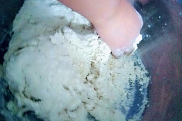 猪肉韭菜手工饺子的做法图解8