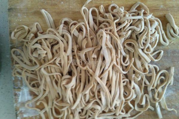 手擀豆面条的做法图解10