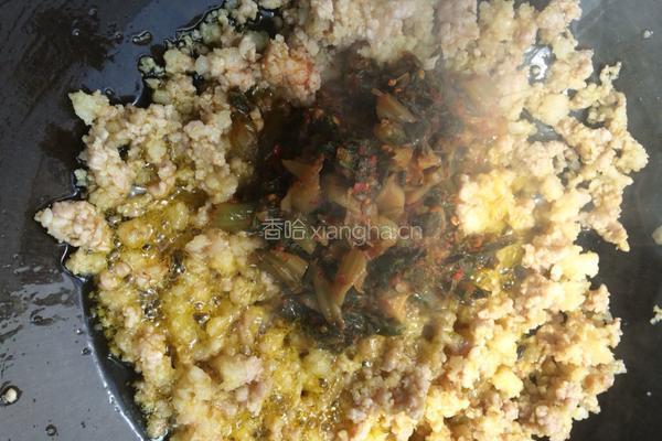 酸菜炒肉末的做法图解6