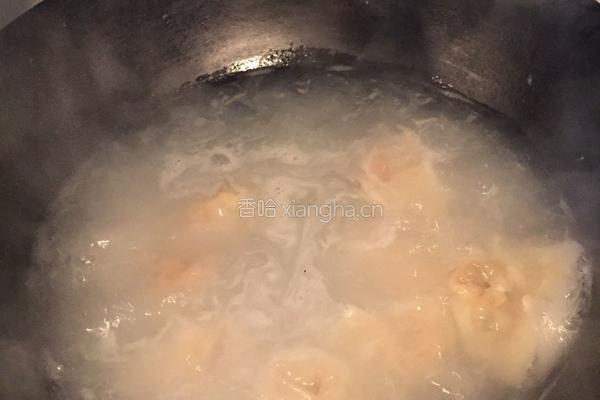 鲜肉河虾大馄饨的做法图解5
