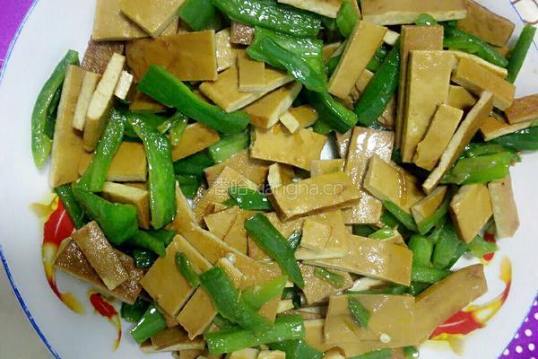 青椒炒豆干