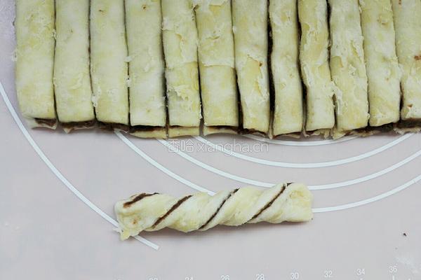 豆沙扭扭酥的做法图解16