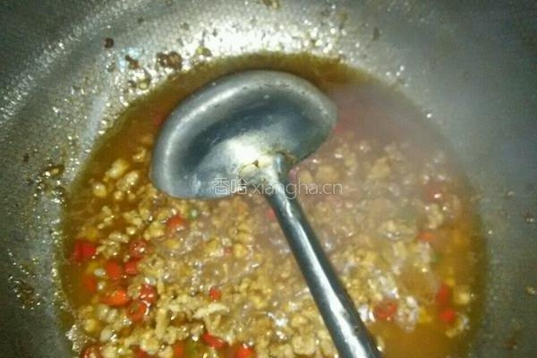 辣肉酱拌面的做法图解7