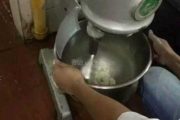 空心大麻团的做法图解1