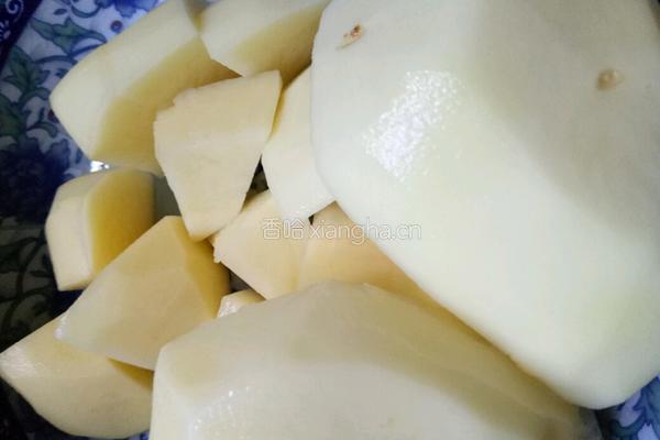 鸡翅焖土豆的做法图解4