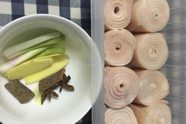 水晶皮冻的做法图解1