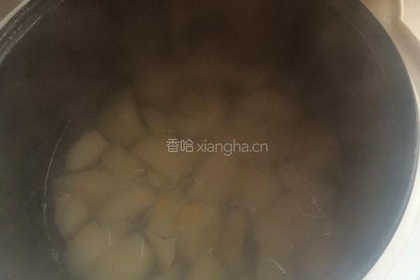 冰糖炖梨的做法图解5