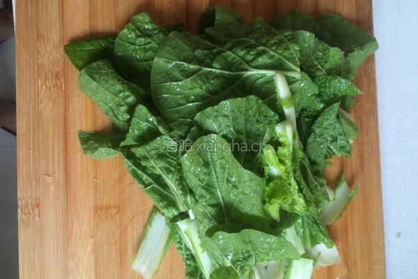 鸡肉丸子炖小白菜的做法图解4