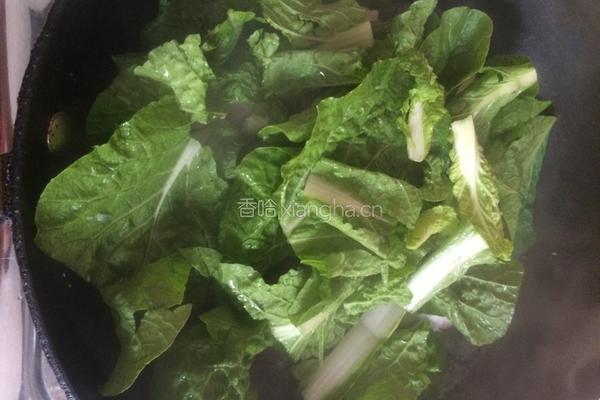 鸡肉丸子炖小白菜的做法图解6
