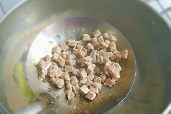 牛肉蛋花粥的做法图解3