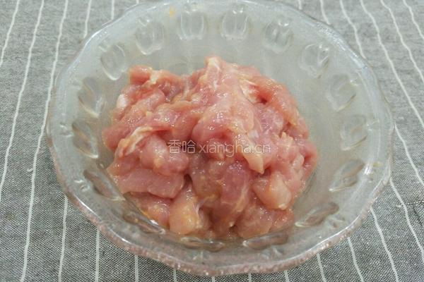 小蘑菇炒肉丝的做法图解3