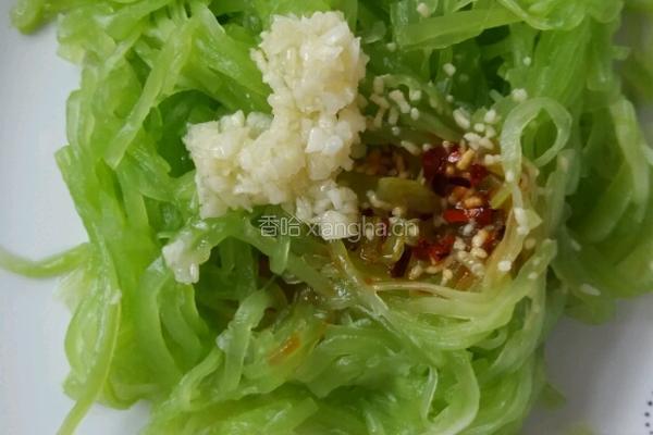 凉拌莴笋的做法图解4