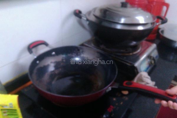 香菇蛋炒饭的做法图解2