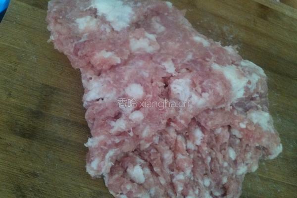 大虾猪肉水饺的做法图解2