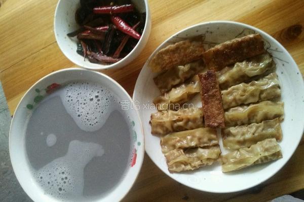 猪肉虾锅贴的做法图解18