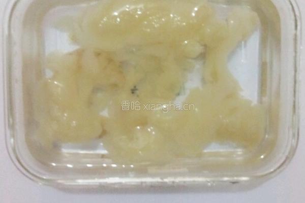 凉拌海蜇头的做法图解1