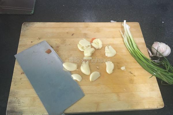 西兰花炒牛肉的做法图解3