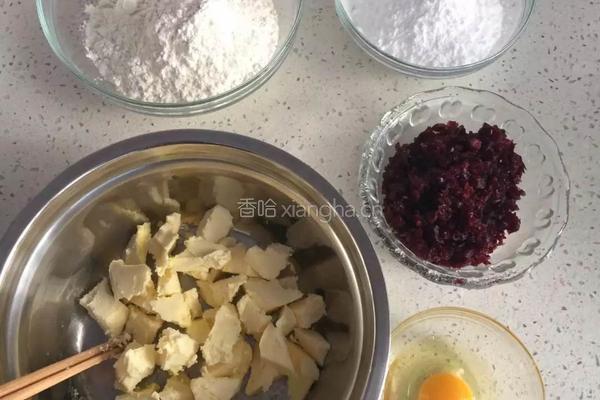 蔓越莓饼干的做法图解1