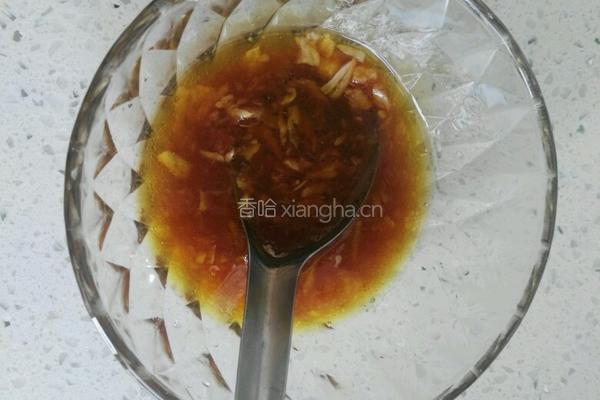 蒜蓉拌藕片的做法图解3