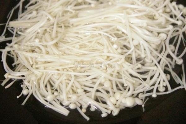红油金针菇的做法图解2