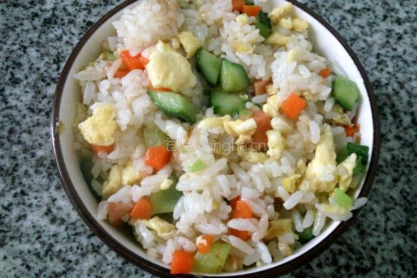 三色炒饭的做法图解10