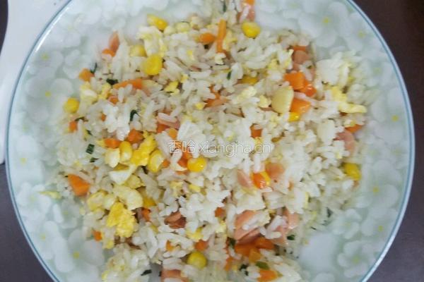 蛋炒饭的做法图解2