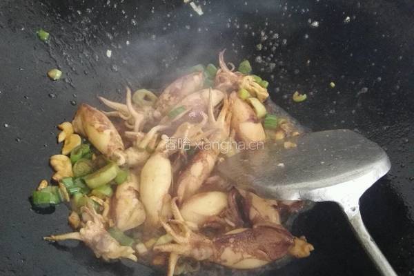 香爆小墨鱼的做法图解5