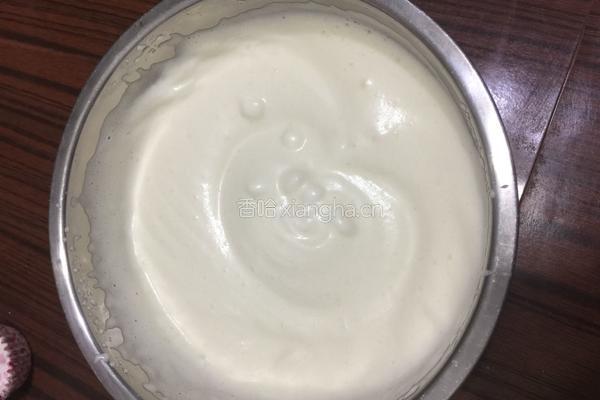 蜂蜜纸杯蛋糕的做法图解3