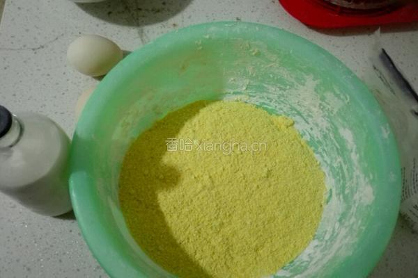 香煎玉米饼的做法图解1