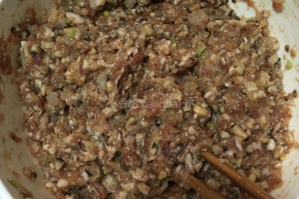 香菇猪肉虾仁饺子的做法图解7