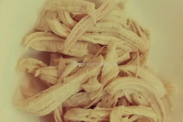 黄瓜鸡丝凉拌菜的做法图解4
