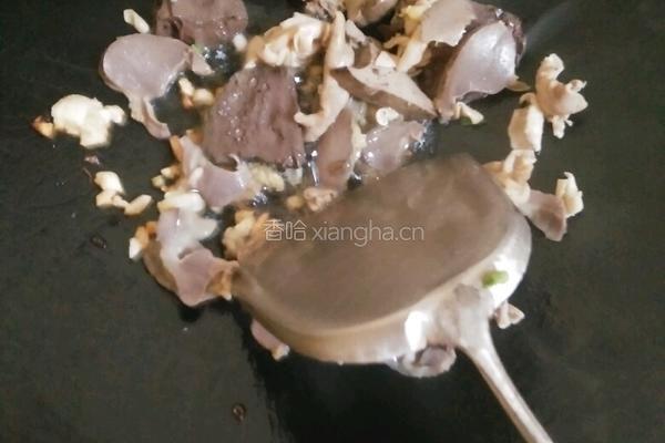 鸡杂炒面的做法图解6