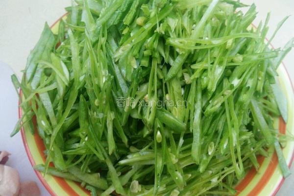 爆炒扁豆角的做法图解1