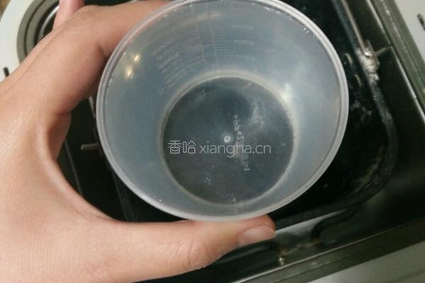 主食面包的做法图解2