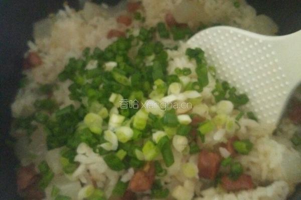 萝卜腊肠焖饭的做法图解14