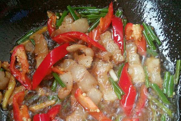 莴笋炒回锅肉的做法图解5