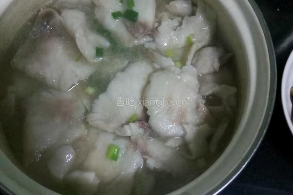 菌菇鱼片汤的做法图解4