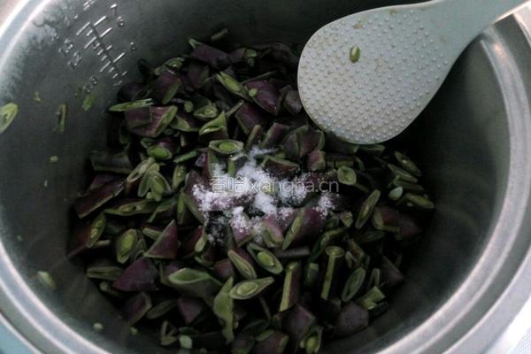 紫扁豆焖饭的做法图解7