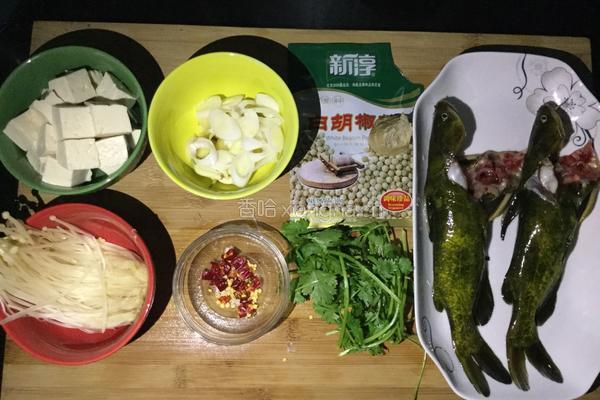 黄鸭叫豆腐浓汤的做法图解1