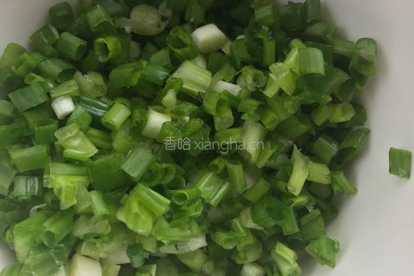 油爆虾的做法图解2