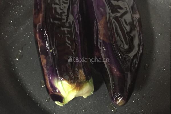 烧烤茄子的做法图解1