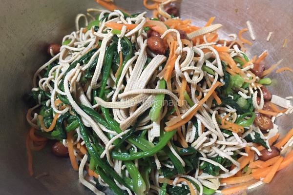 老醋菠菜花生米的做法图解9