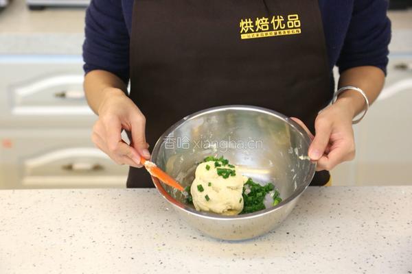 葱香苏打小饼的做法图解4