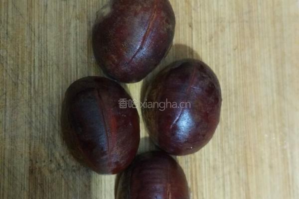 蜂蜜烤栗子的做法图解2