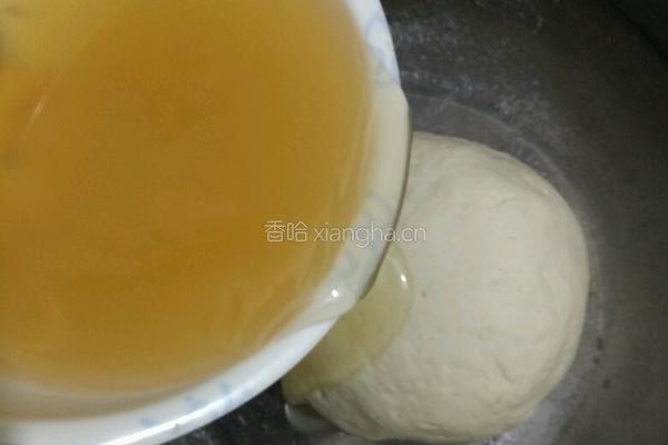 蛋黄酥的做法图解3