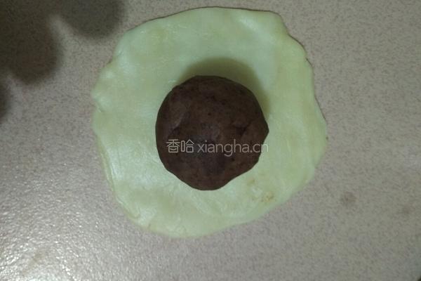 蛋黄酥的做法图解15