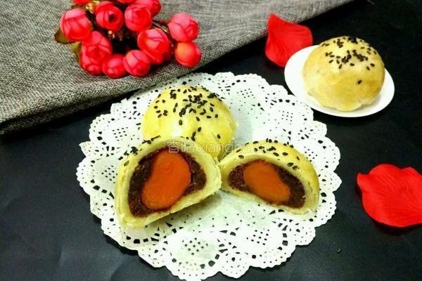 蛋黄酥的做法图解22