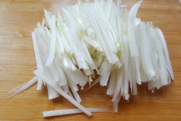酸辣白菜梗的做法图解4