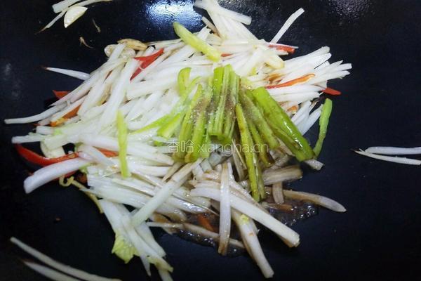 酸辣白菜梗的做法图解7