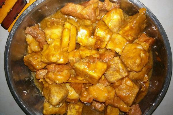 芋头焖肉的做法图解10